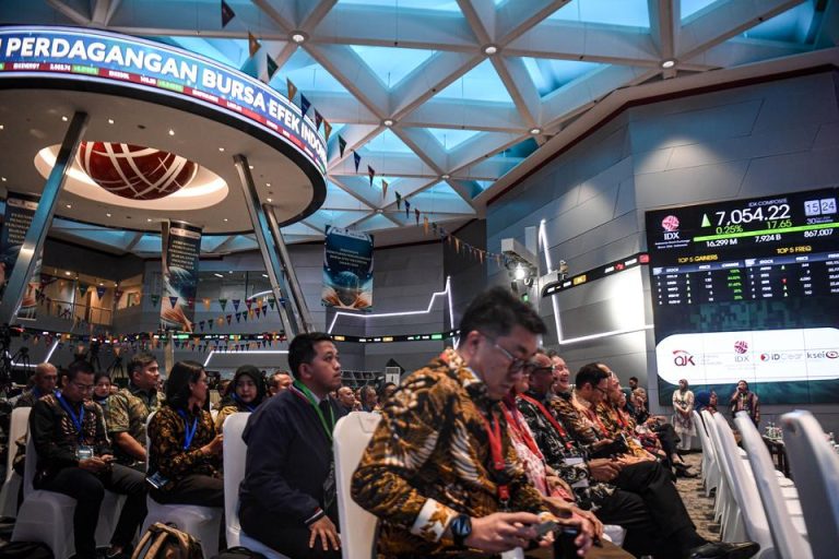 IHSG Naik Tipis di Tengah Ketegangan Dagang AS-Indonesia, Investor Asing Lanjutkan Aksi Jual
