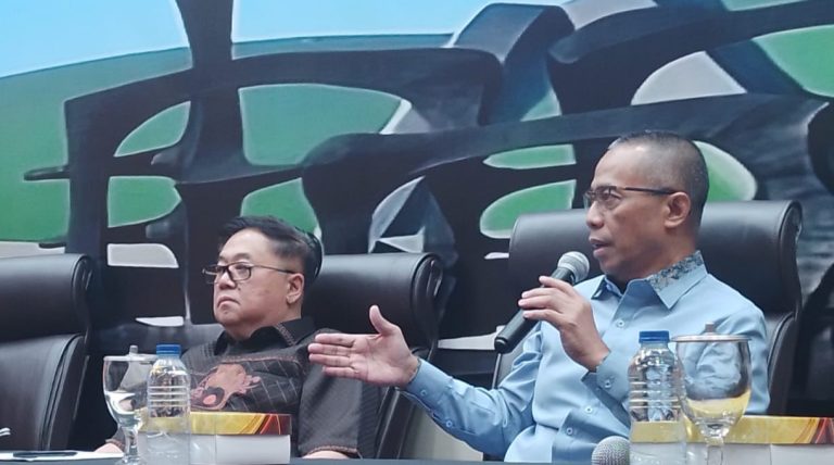 Strategi Indonesia Hadapi Perang Dagang Trump, Kurangi Ketergantungan Visa dan MasterCard