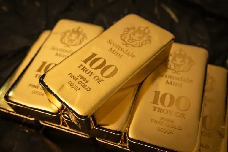 Harga Emas Pegadaian Hari Ini Naik Serentak, Antam Tembus Rp2,839 Juta per Gram